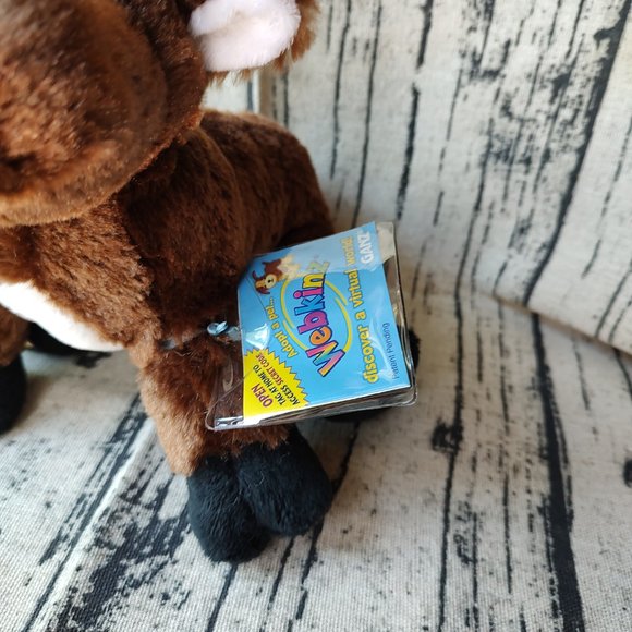 Ganz Webkinz reindeer HM137 not sure on the code - Picture 3 of 11